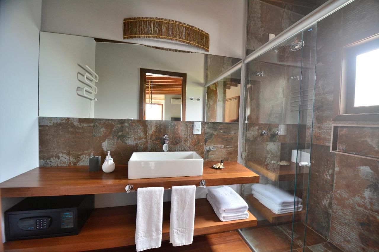 Villa Gardena Suites Praia do Rosa Exterior photo
